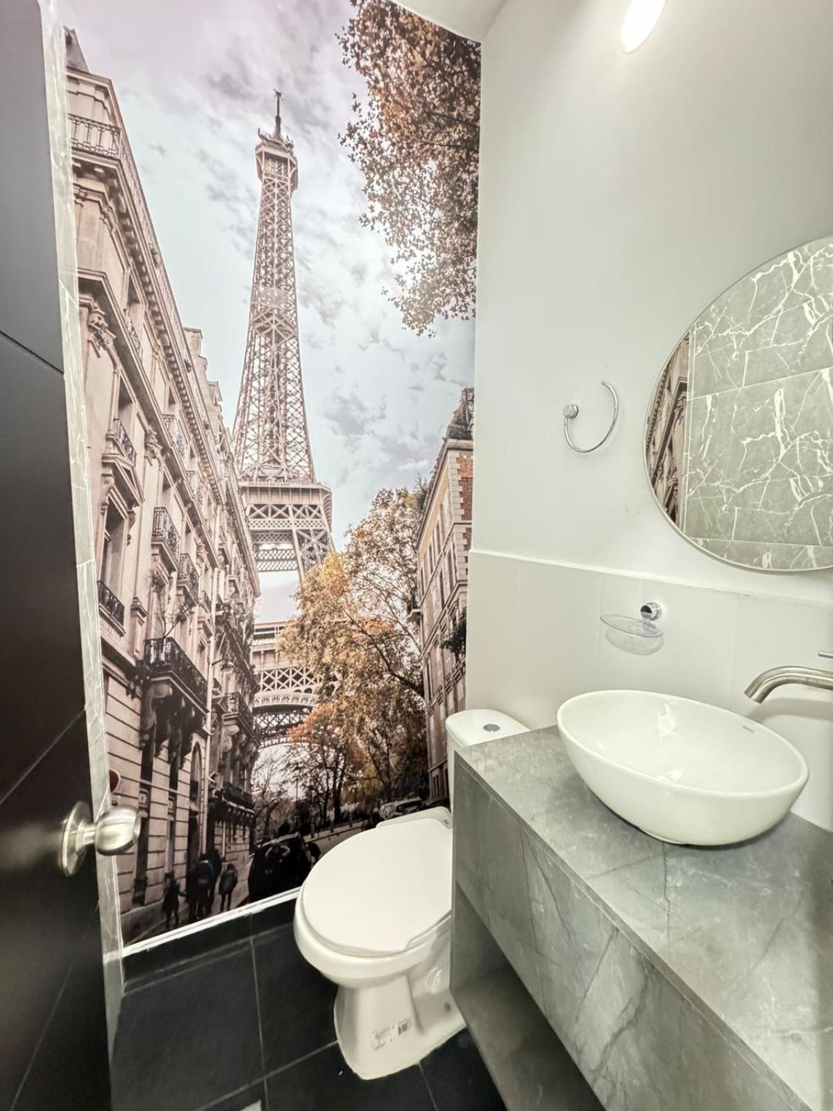 Hotel Le Quint Кукута Екстер'єр фото